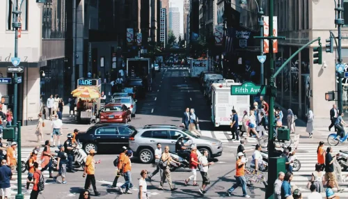 busy-city-street