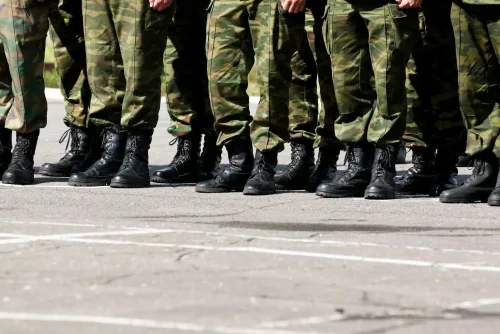 military-feet-row